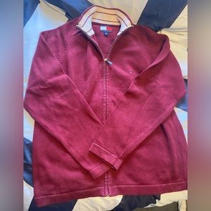 Tommy Hilfiger sweater. Size L
